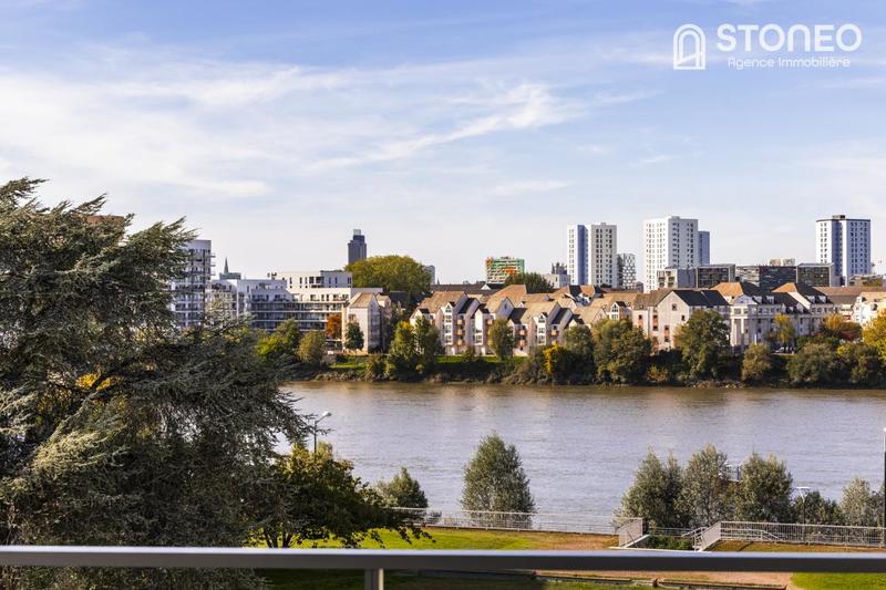 Appartement ancien - 80 m² - 4 pièces