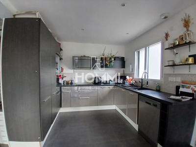 Maison - 109 m² - 6 pièces