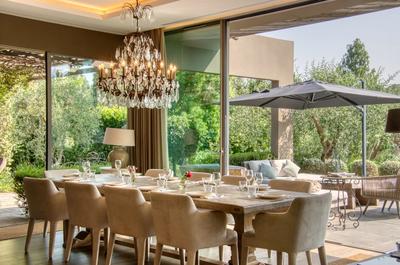 Villa - 335 m² - 7 pièces