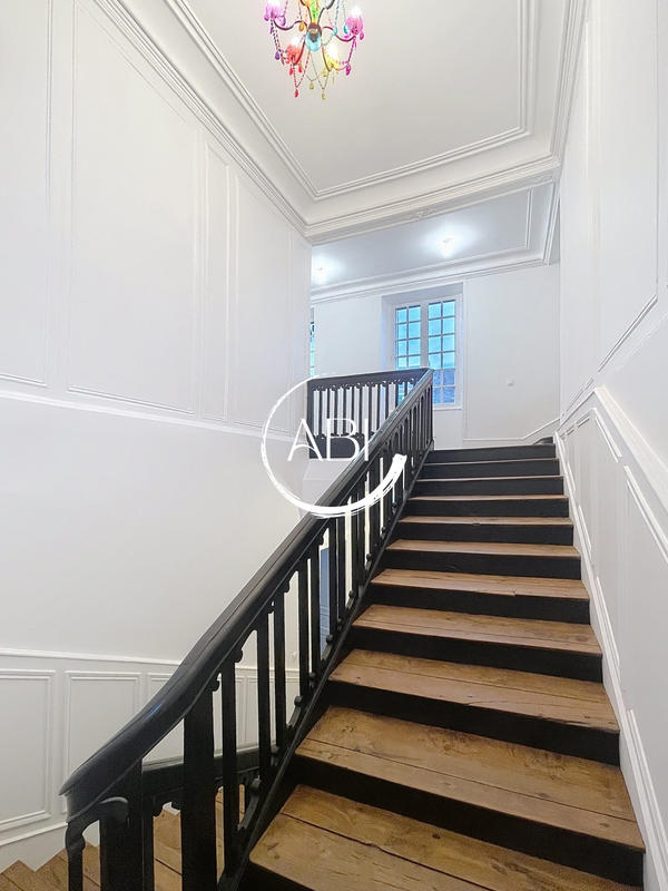 Manoir - 220 m² - 6 pièces