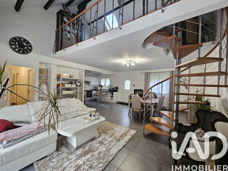 Maison - 130 m² - 6 pièces