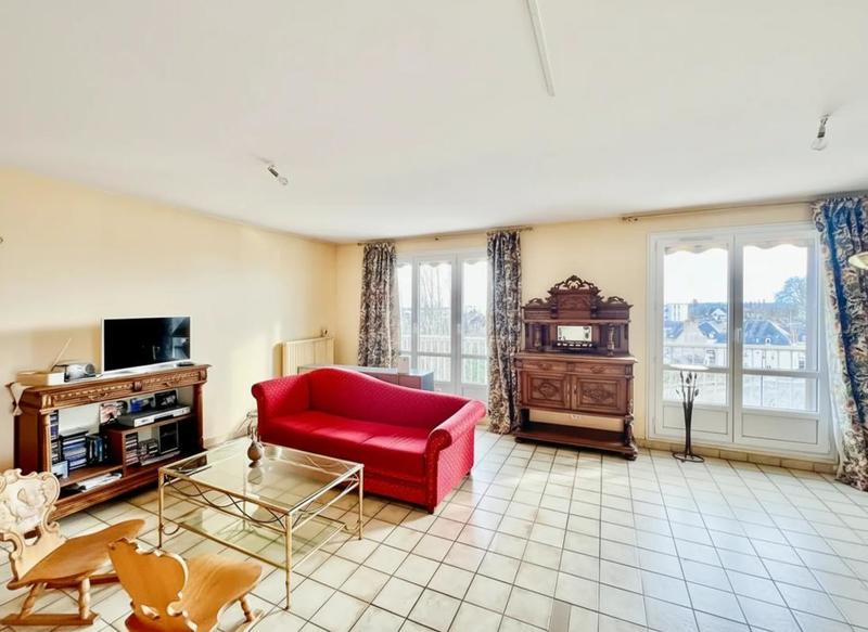 Appartement - 81 m² - 4 pièces