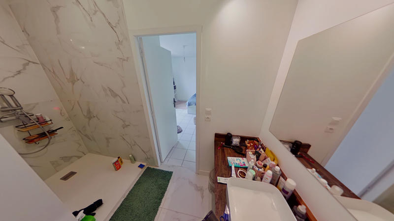 Maison - 180 m² - 7 pièces