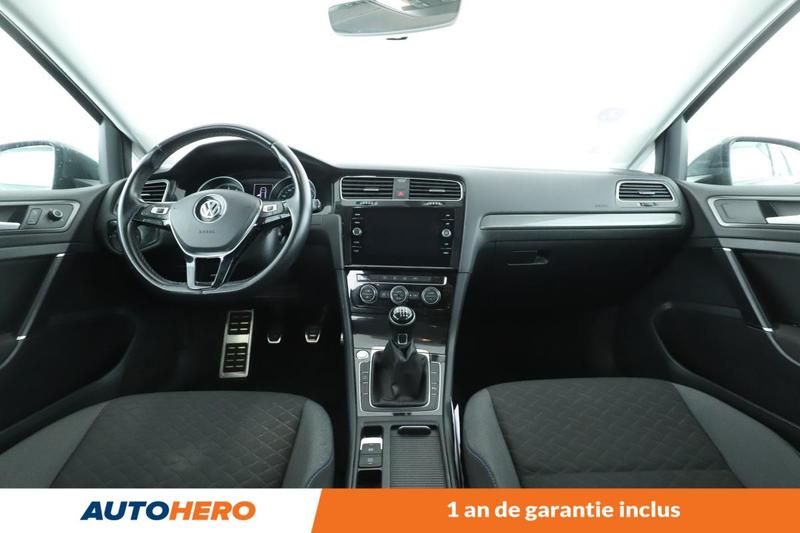 Volkswagen Golf VII 1.0 Tsi BlueMotion Tech Connect Bv6 5p 115 ch