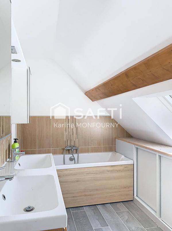 Maison - 130 m² - 5 pièces