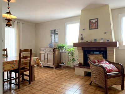 Maison - 91 m² - 5 pièces