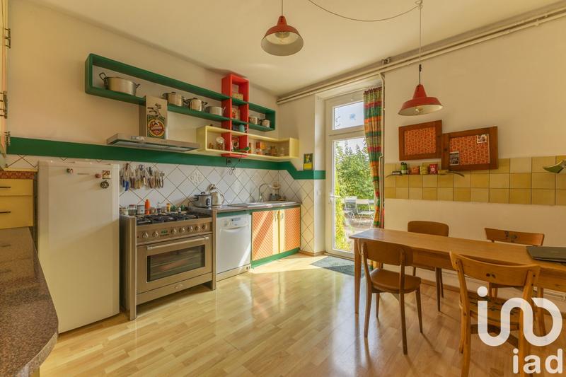 Maison - 257 m² - 8 pièces