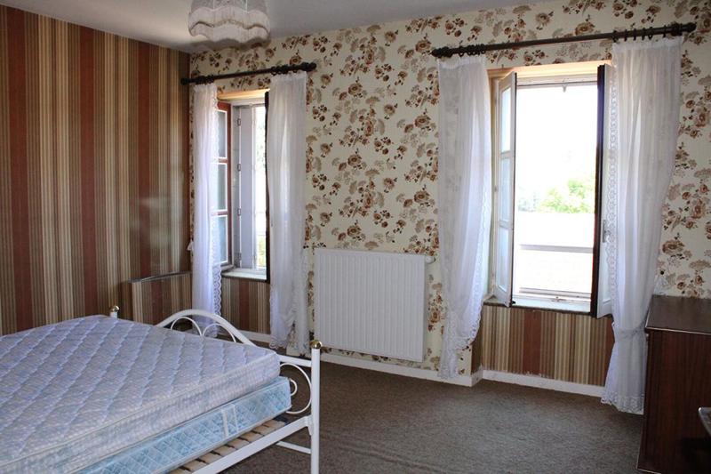 Maison - 279 m² - 5 pièces