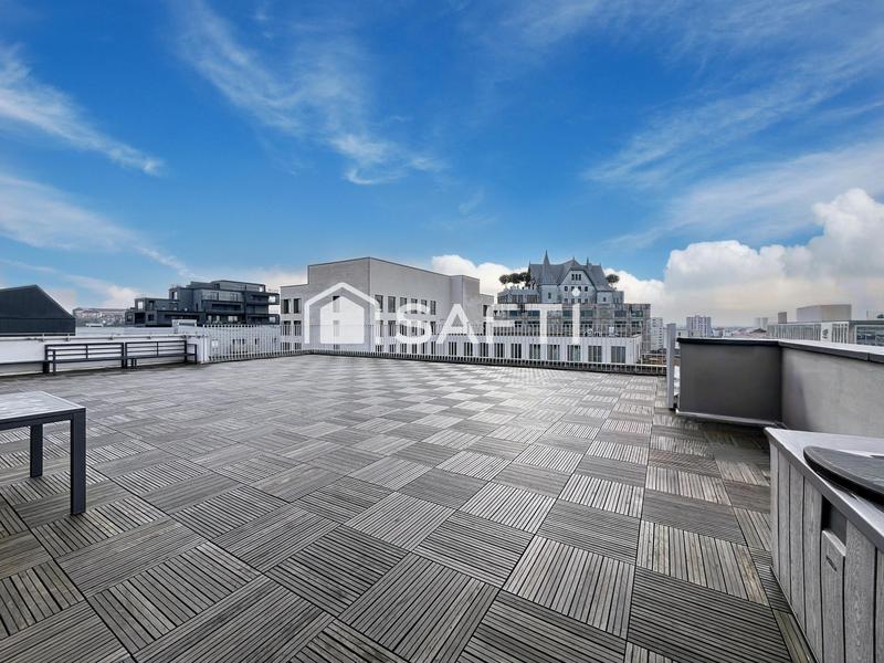 Appartement - 99 m² - 6 pièces