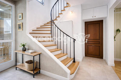 Maison - 168 m² - 7 pièces