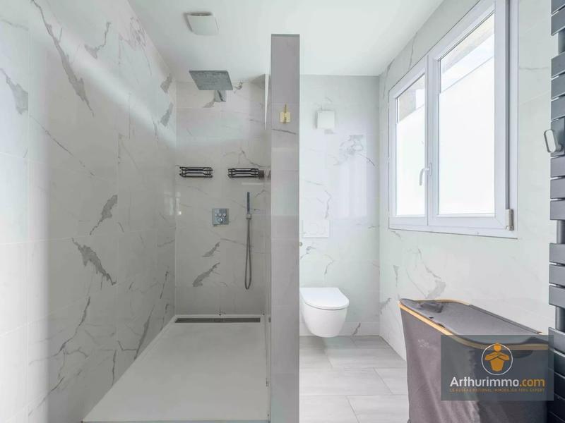 Appartement - 126 m² - 5 pièces