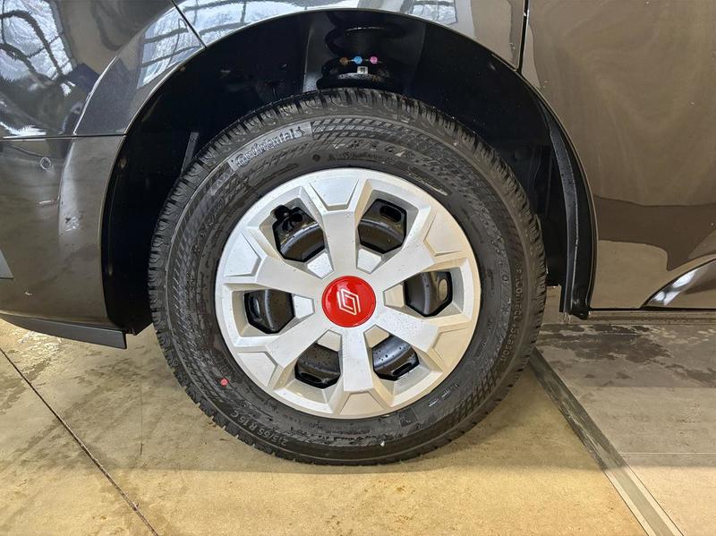 Renault Trafic III (2) Combi L2 2.0 Dci 150 9pl Bva9 Red