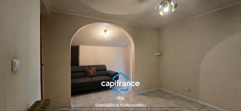 Maison - 200 m² - 5 pièces