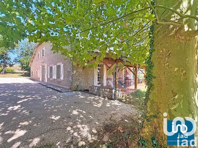 Maison de campagne - 222 m² - 9 pièces