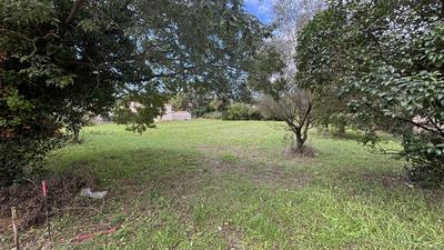 Terrain constructible - 900 m²