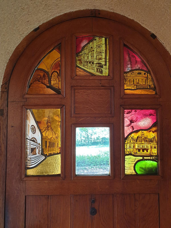 Maison - 195 m² - 13 pièces