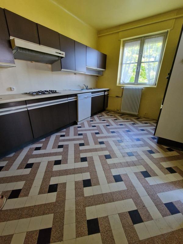 Maison bourgeoise - 300 m² - 10 pièces