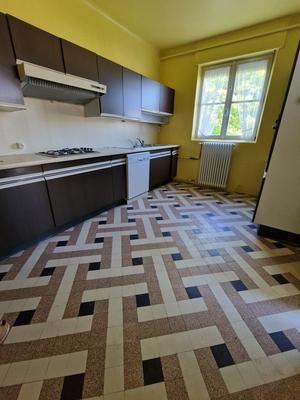 Maison bourgeoise - 300 m² - 10 pièces