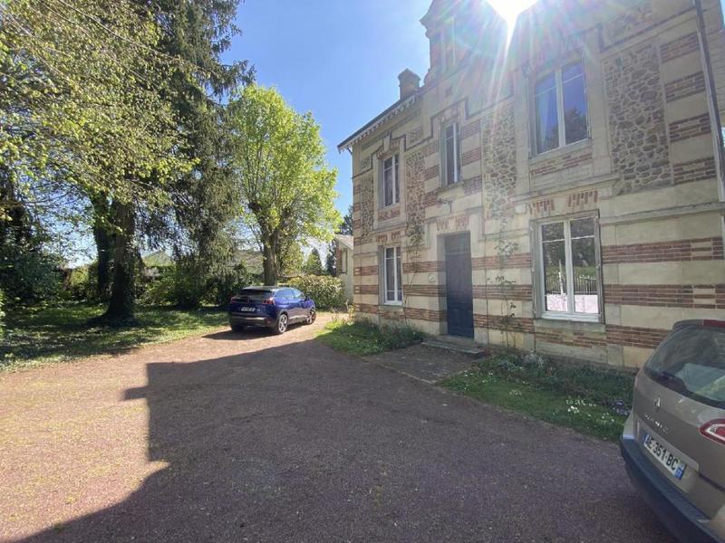 Maison - 123 m² - 7 pièces