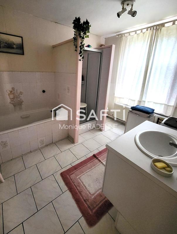 Maison - 170 m² - 7 pièces