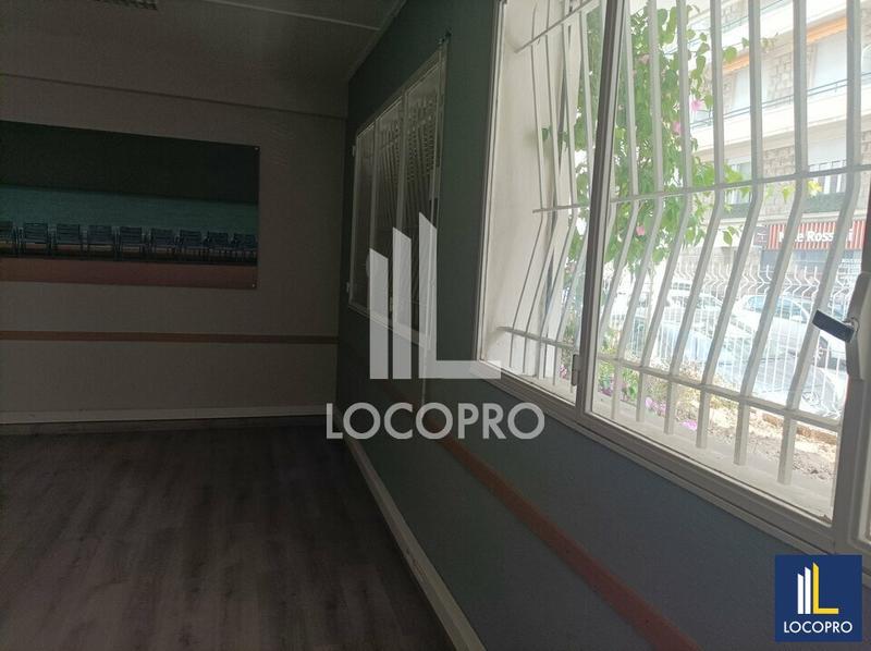 Local commercial - 250 m²