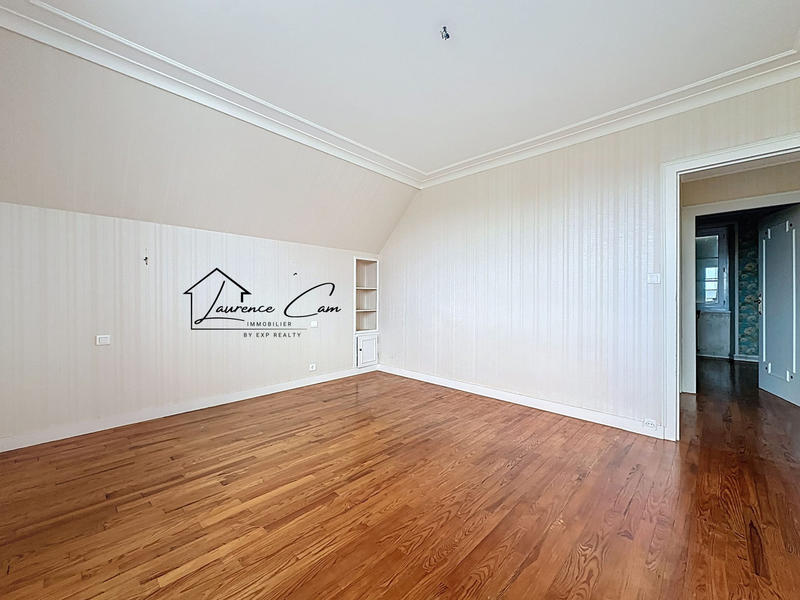 Maison ancienne - 174 m² - 6 pièces