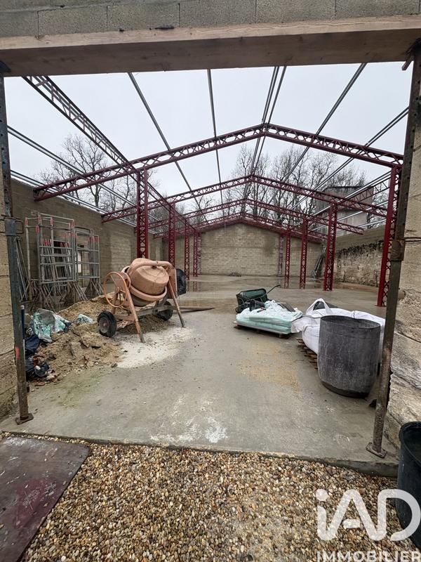 Maison - 580 m² - 11 pièces