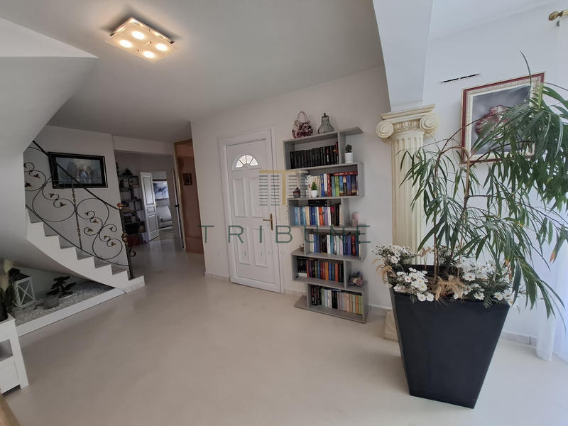 Maison - 130 m² - 4 pièces