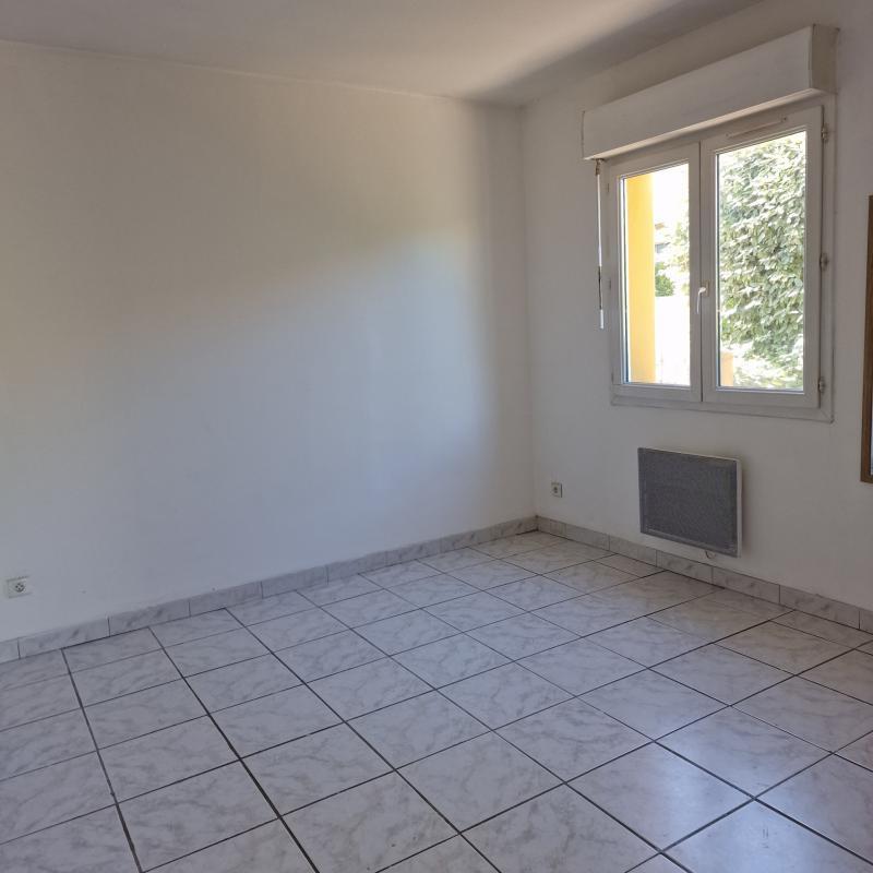 Villa - 90 m² - 4 pièces