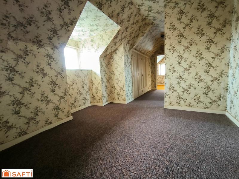 Maison de maîtres - 206 m² - 10 pièces