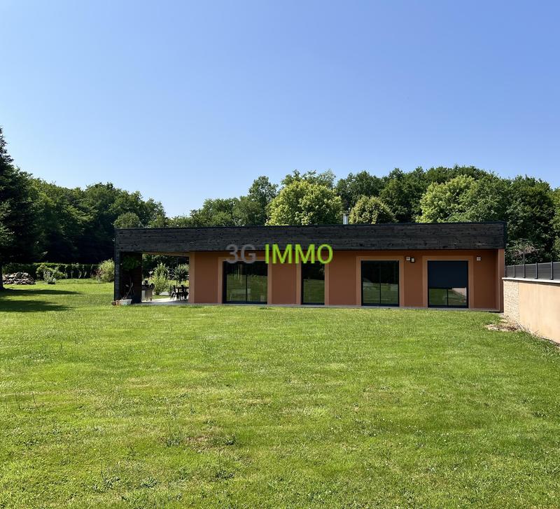 Maison - 141 m² - 5 pièces