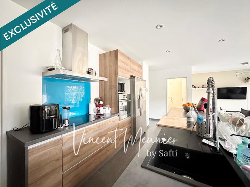 Maison - 96 m² - 4 pièces