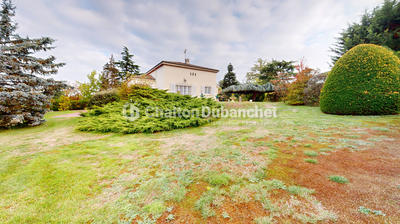 Maison - 160 m² - 5 pièces