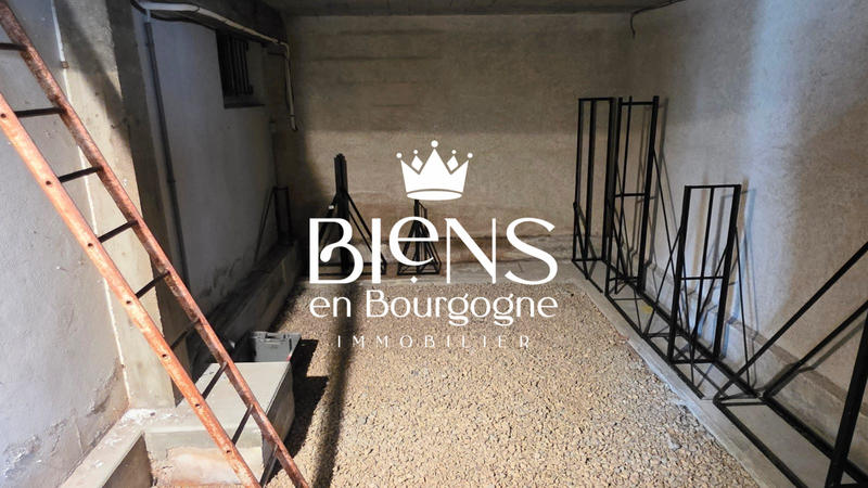 Maison traditionnelle - 174 m² - 7 pièces