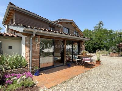 Maison ancienne - 170 m² - 7 pièces