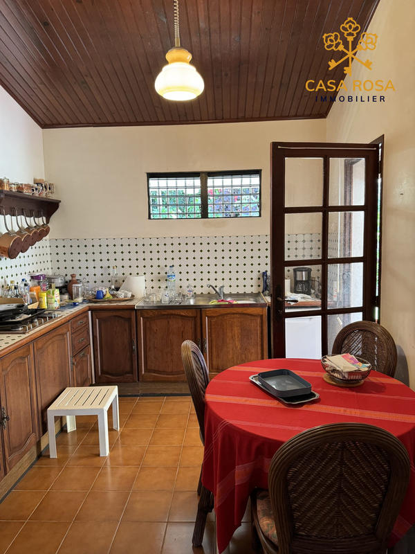 Maison traditionnelle - 107 m² - 5 pièces