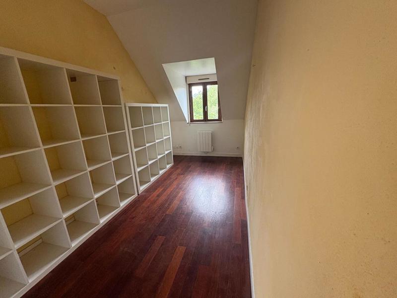 Maison - 141 m² - 5 pièces