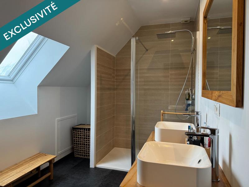 Maison - 147 m² - 6 pièces