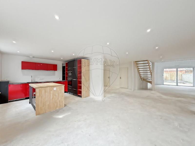 Maison de bourg - 186 m² - 5 pièces