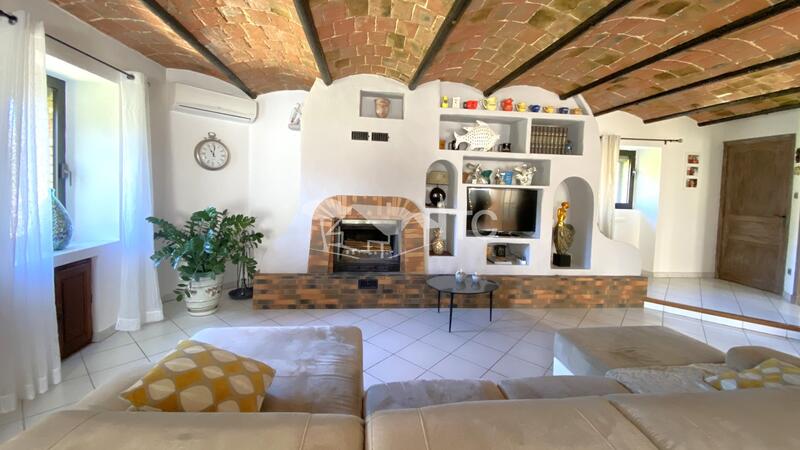 Maison en pierre - 141 m² - 5 pièces