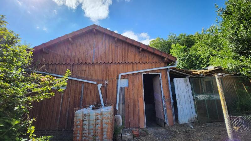 Maison - 100 m² - 2 pièces