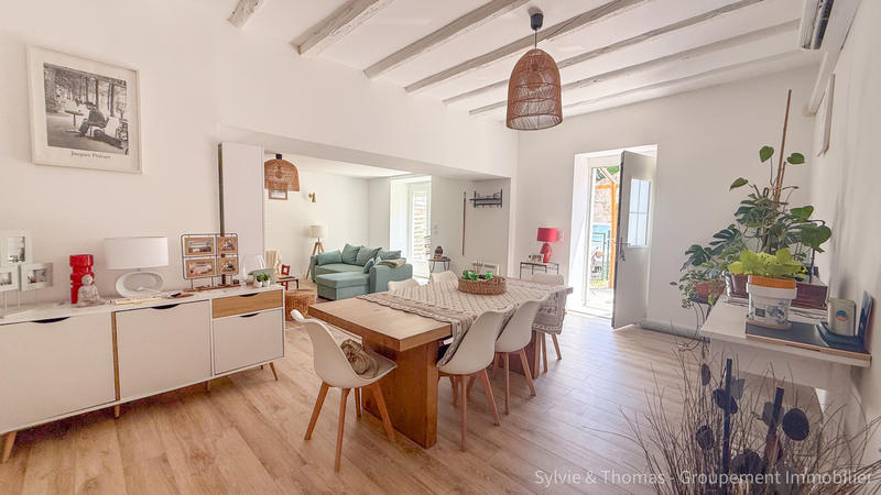 Appartement - 100 m² - 4 pièces