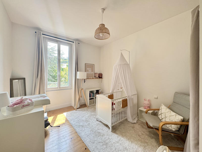 Appartement - 92 m² - 3 pièces