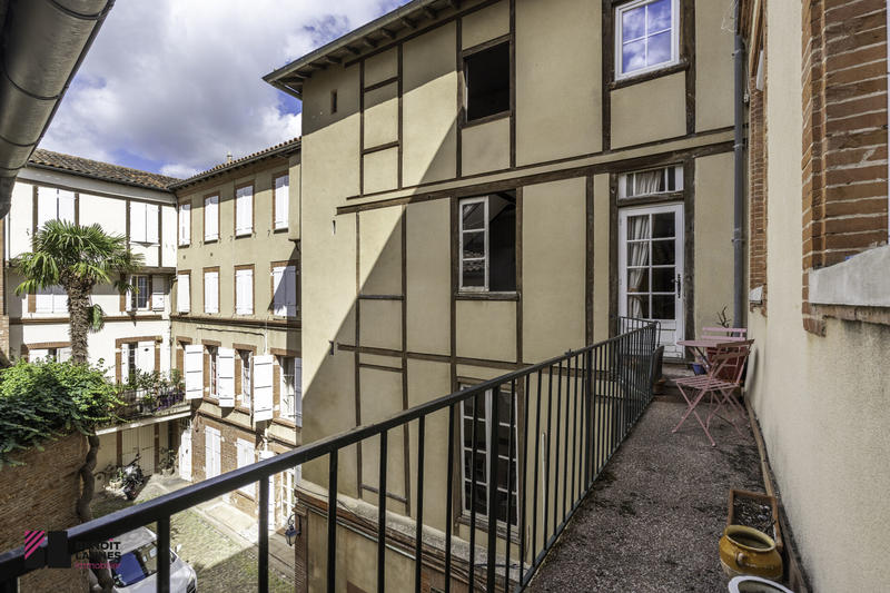 Appartement - 168 m² - 5 pièces