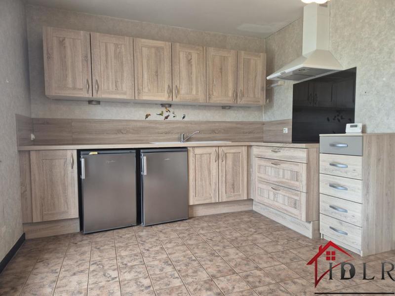 Maison - 90 m² - 6 pièces