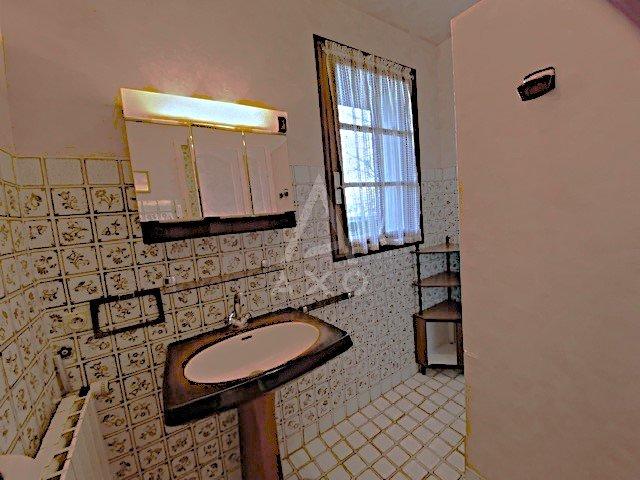 Maison - 138 m² - 4 pièces