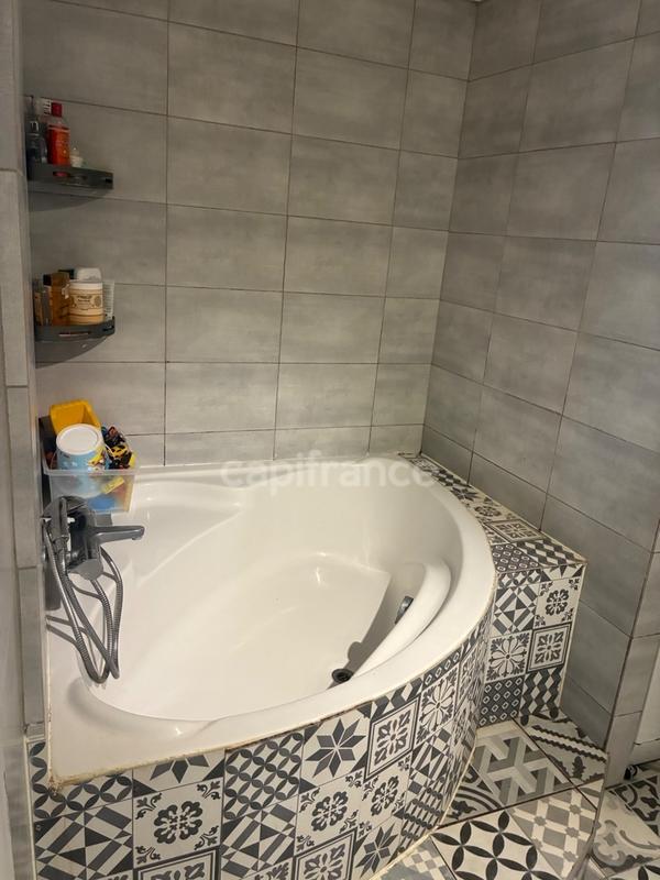 Maison - 71 m² - 4 pièces