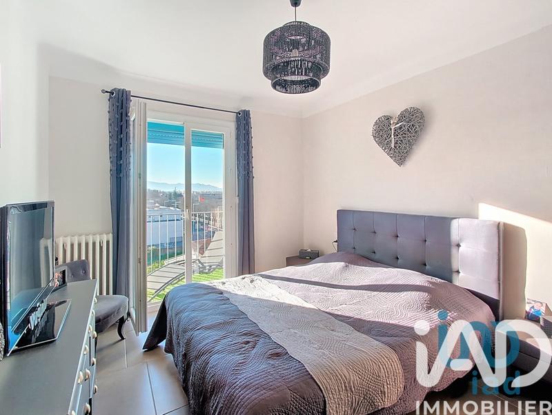 Appartement - 93 m² - 5 pièces