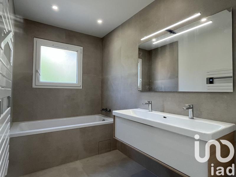 Maison - 145 m² - 4 pièces