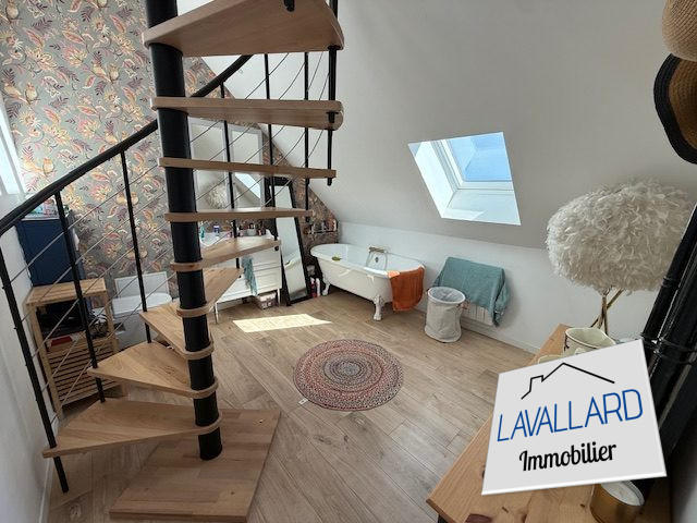 Maison ancienne - 120 m² - 6 pièces